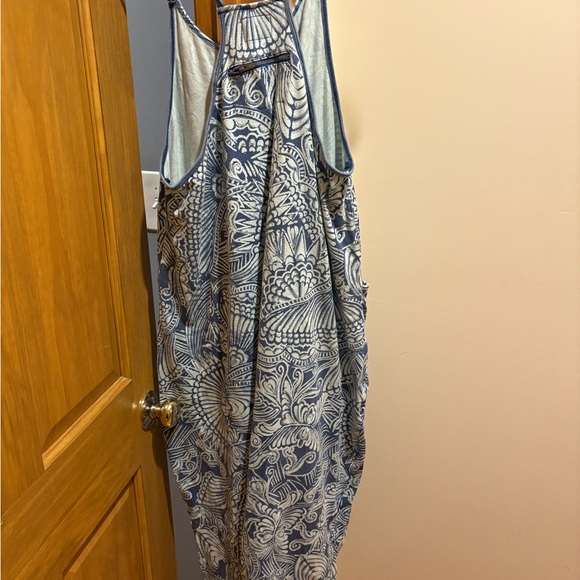 Free People Hot Shot Onesie size Medium Rare print - Picture 3 of 4